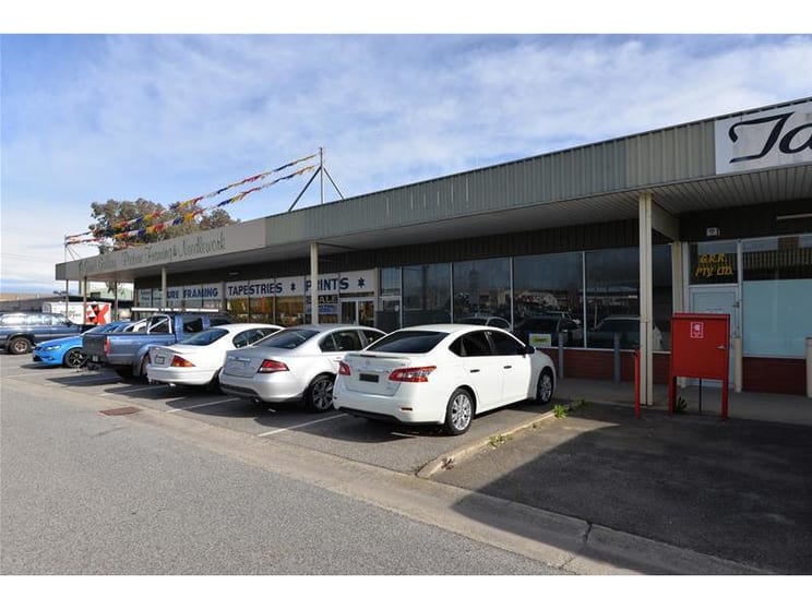 Click to view all images Unit 3, 16-28 Research Road Pooraka SA 5095 - Image 2