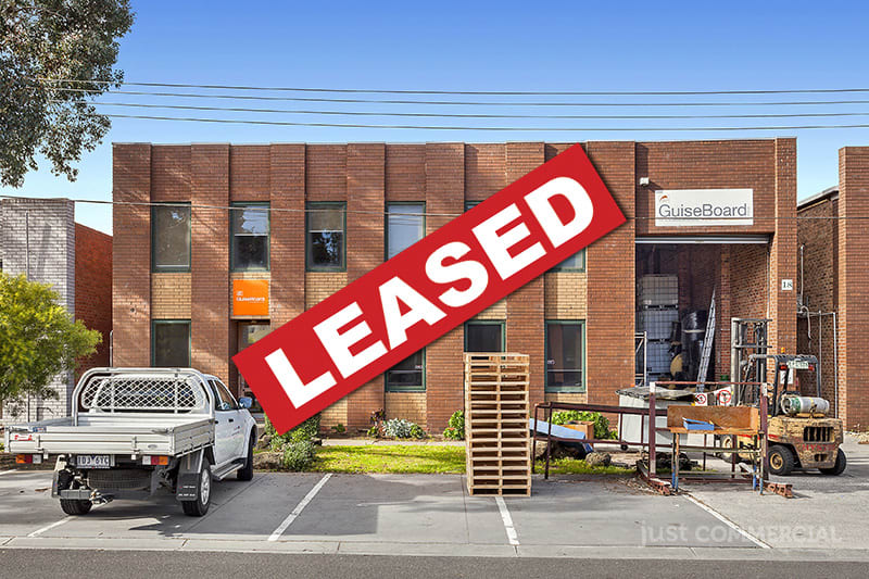Click to view all images 18 Taunton Drive Cheltenham VIC 3192 - Image 1
