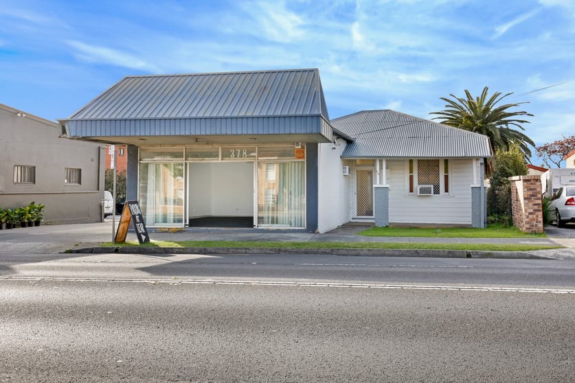 Click to view all images 378 Crown Street Wollongong NSW 2500 - Image 1