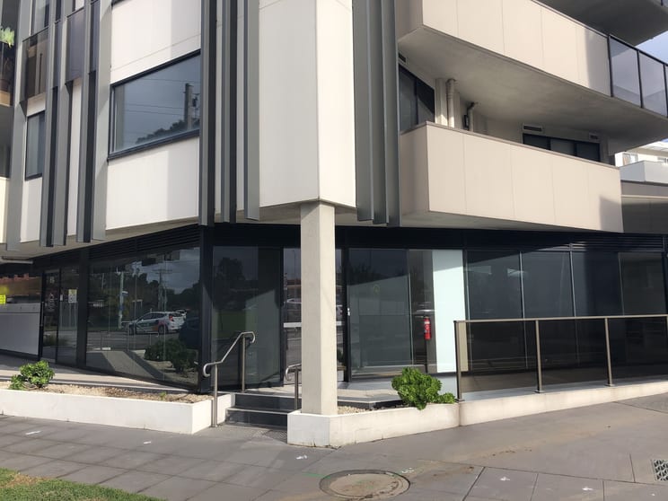 Click to view all images 83C Warrigal Road Mentone VIC 3194 - Image 1