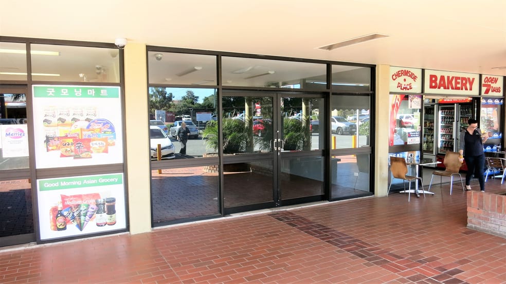 Click to view all images 4/725 Gympie Road Chermside QLD 4032 - Image 2
