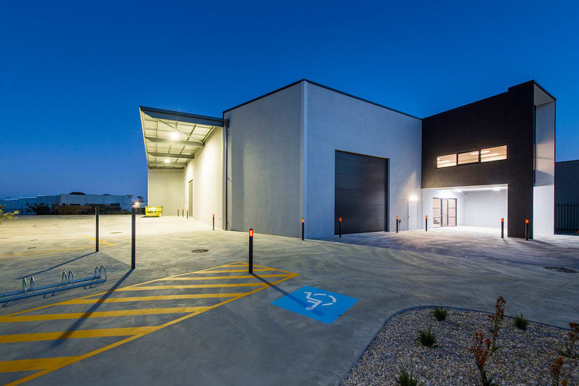 Click to view all images 17 Cutting Way Yangebup WA 6164 - Image 3