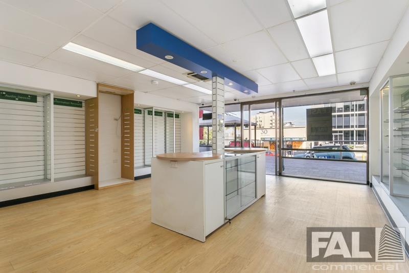 Click to view all images Unit 2/37 Station Road Indooroopilly QLD 4068 - Image 2