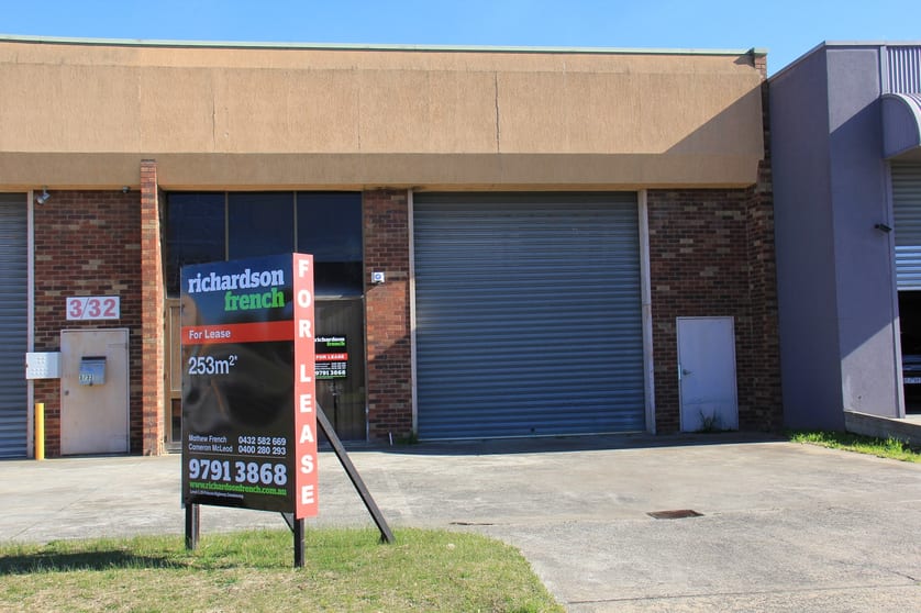 Click to view all images 4/32 Stephen Road Dandenong South VIC 3175 - Image 3
