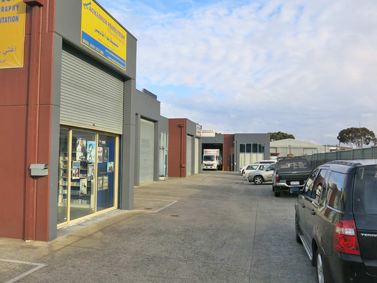 Click to view all images 1/135 Somerset Road Campbellfield VIC 3061 - Image 3
