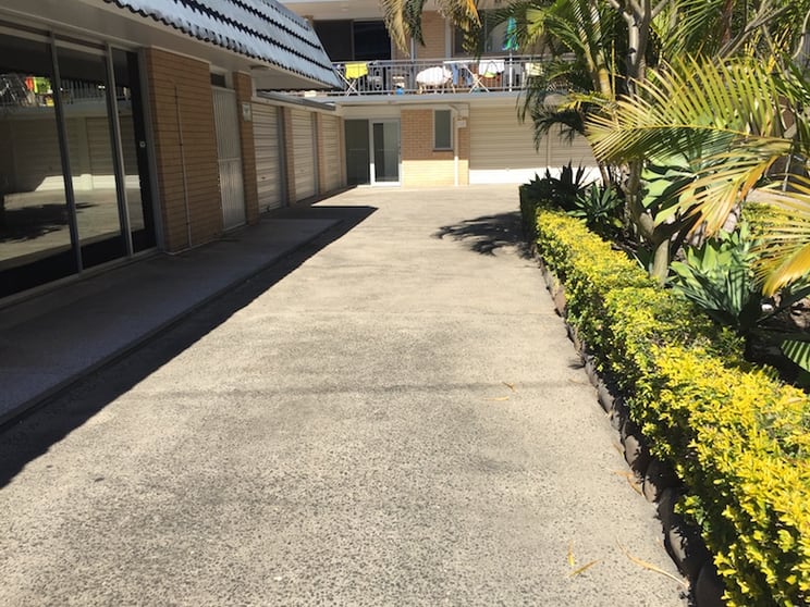 Click to view all images 2A/1740 Gold Coast Highway Burleigh Heads QLD 4220 - Image 2