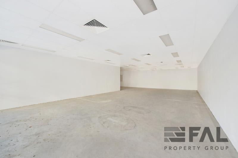 Click to view all images Shop 3/18 Stamford Road Indooroopilly QLD 4068 - Image 3