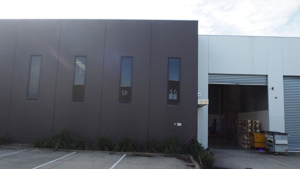 Click to view all images 5B/1-11 Bryants Road Dandenong VIC 3175 - Image 1