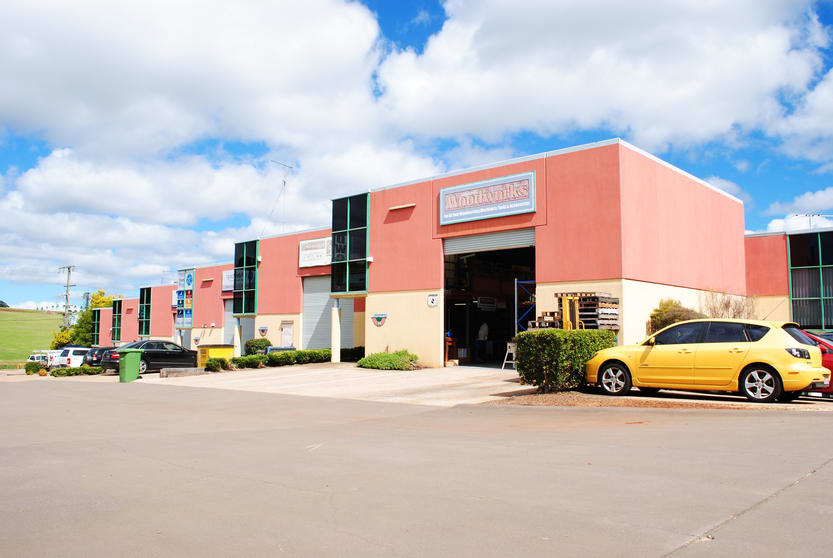 Click to view all images Unit 24, 489-491 South Street Harristown QLD 4350 - Image 1