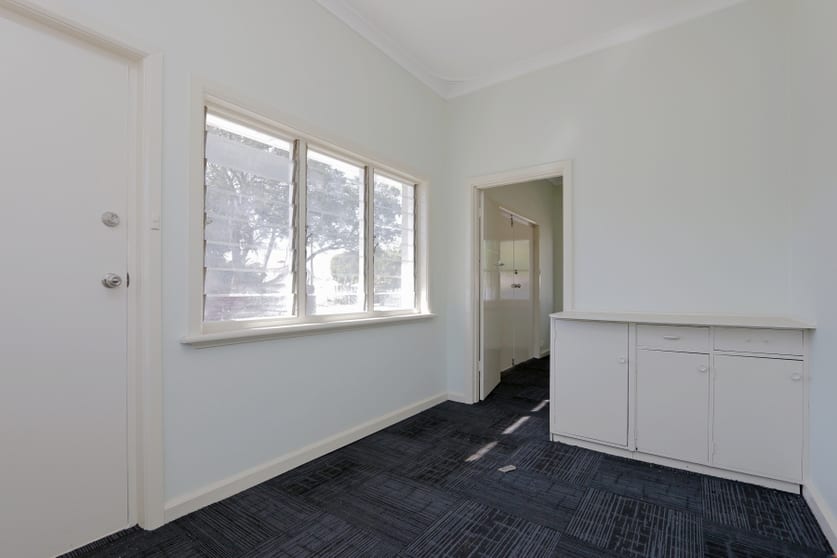 Click to view all images (Rear) 87 Walter Road West Morley WA 6062 - Image 2