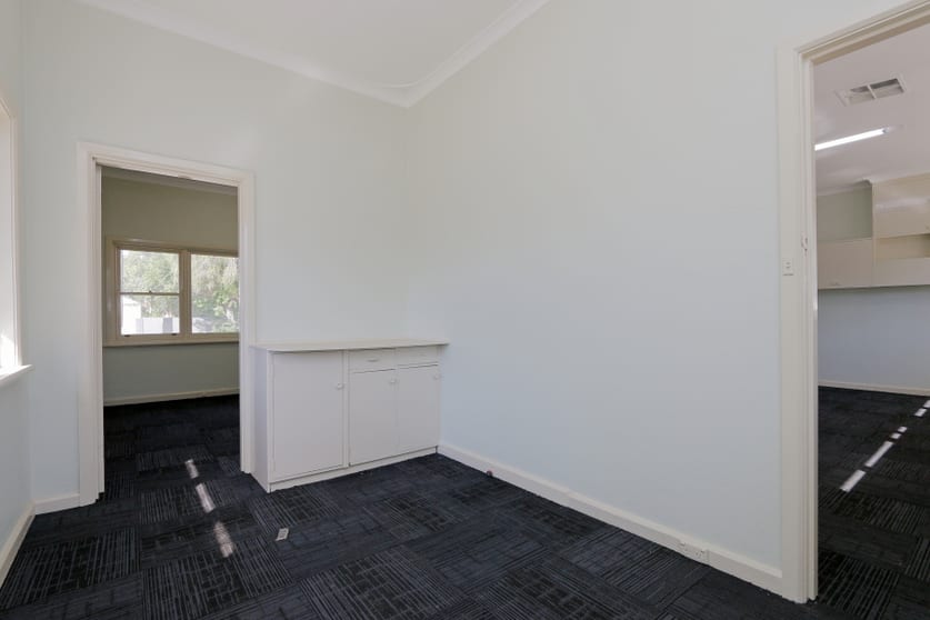 Click to view all images (Rear) 87 Walter Road West Morley WA 6062 - Image 3
