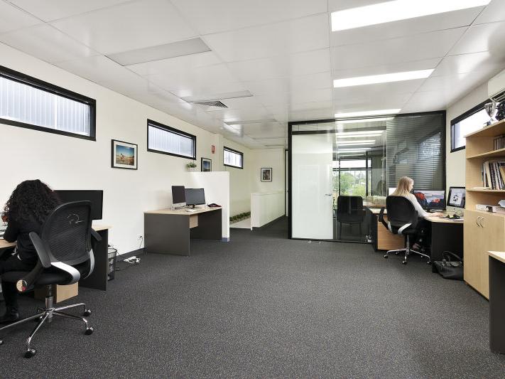 Click to view all images 15 Diana Drive Blackburn North VIC 3130 - Image 3