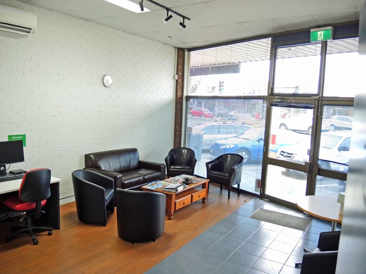 Click to view all images 727 High Street Epping VIC 3076 - Image 2