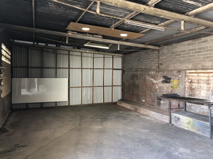 Click to view all images 11&12/24 John Hooker Street Islington NSW 2296 - Image 3