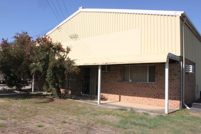 Click to view all images Unit 3, 34 Stanhope Gardens Midvale WA 6056 - Image 3