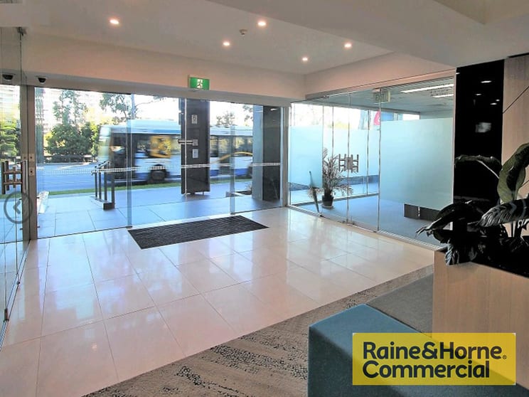 Click to view all images G-3, 303 Coronation Drive Milton QLD 4064 - Image 3