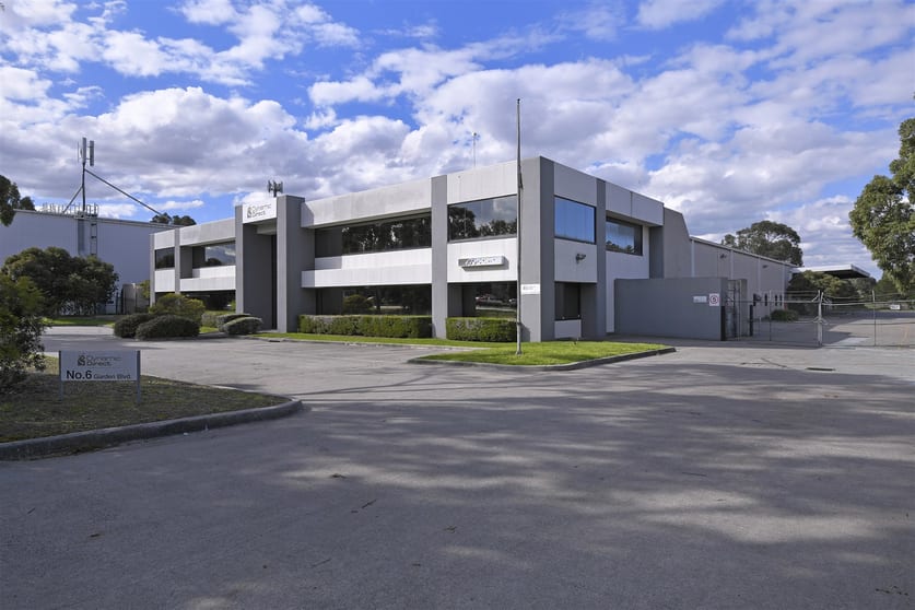 Click to view all images 6 Garden Boulevard Dingley Village VIC 3172 - Image 2