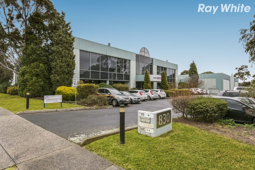 Click to view all images 830 Wellington Road Rowville VIC 3178 - Image 3