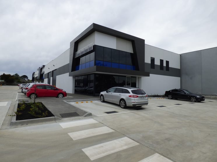Click to view all images 7/53 Duerdin Street Notting Hill VIC 3168 - Image 1