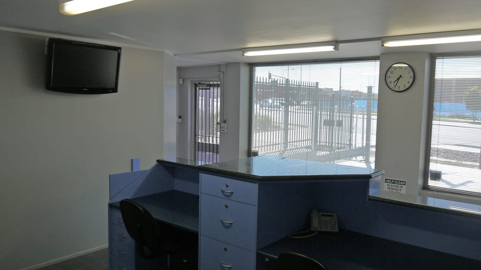 Click to view all images 2/266 Robinson Road Geebung QLD 4034 - Image 2