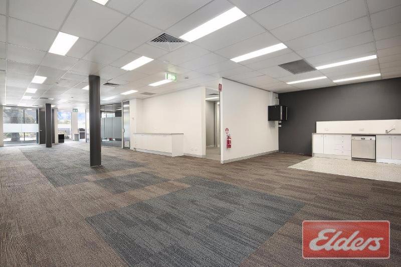 Click to view all images Shop Office/2/727 Stanley Street Woolloongabba QLD 4102 - Image 1
