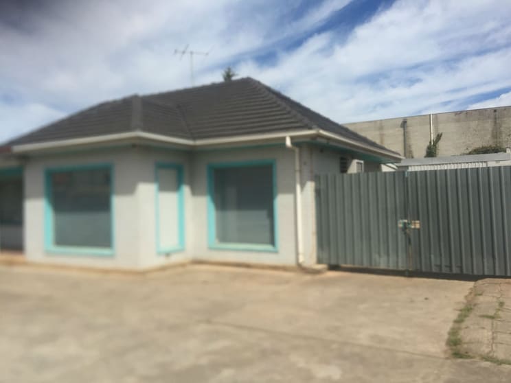Click to view all images 92 Days Road Croydon Park SA 5008 - Image 2