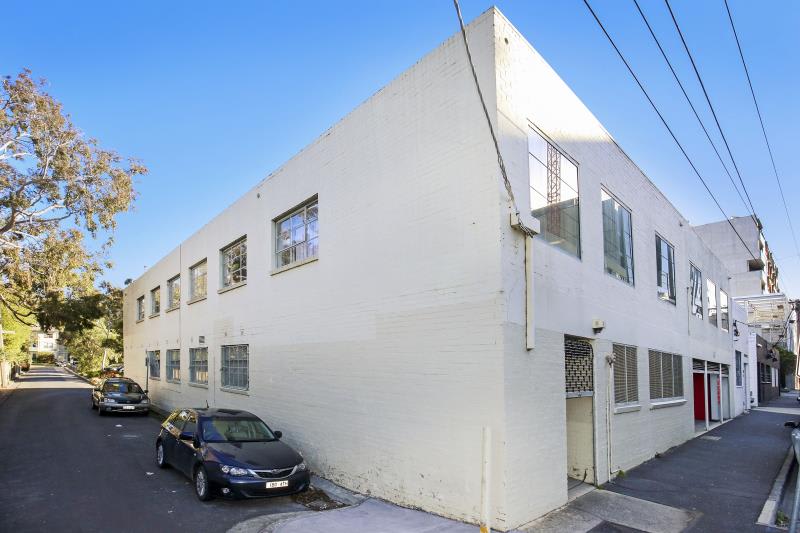 Click to view all images 1/60 Wilson Street South Yarra VIC 3141 - Image 2