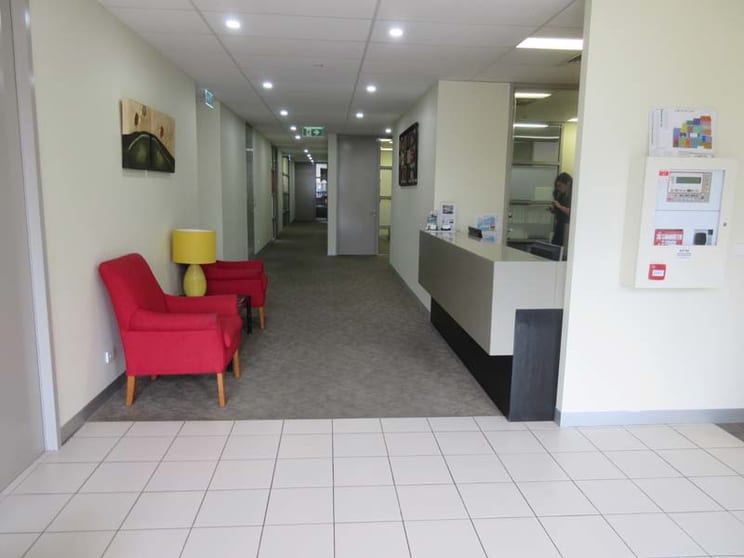 Click to view all images 1.15/203 - 205 Blackburn Road Mount Waverley VIC 3149 - Image 2