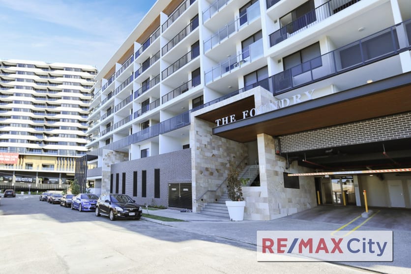 Click to view all images Shop 1/10 Holden Street Woolloongabba QLD 4102 - Image 3