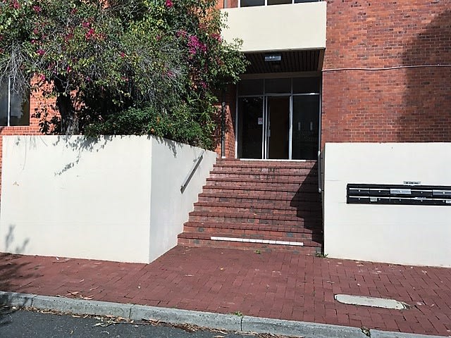 Click to view all images 8/66 Mill Point Road South Perth WA 6151 - Image 1
