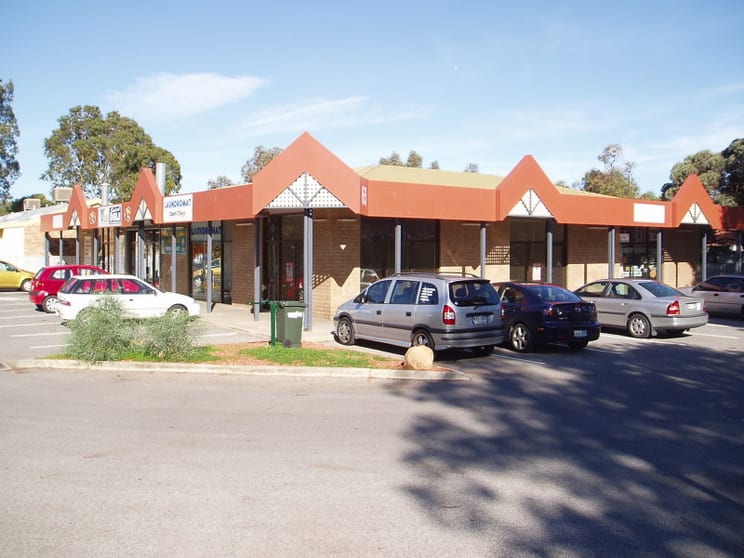 Click to view all images Shop 3/65 Kesters Road Para Hills West SA 5096 - Image 3