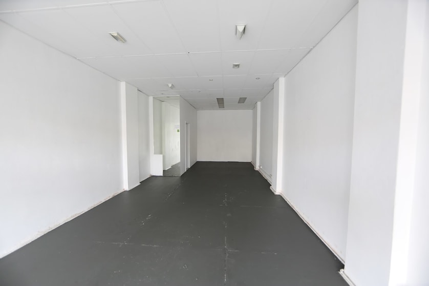 Click to view all images 135 Carlisle Street Balaclava VIC 3183 - Image 2