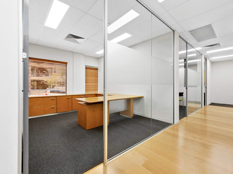 Click to view all images 3/2 Centro Avenue Subiaco WA 6008 - Image 3