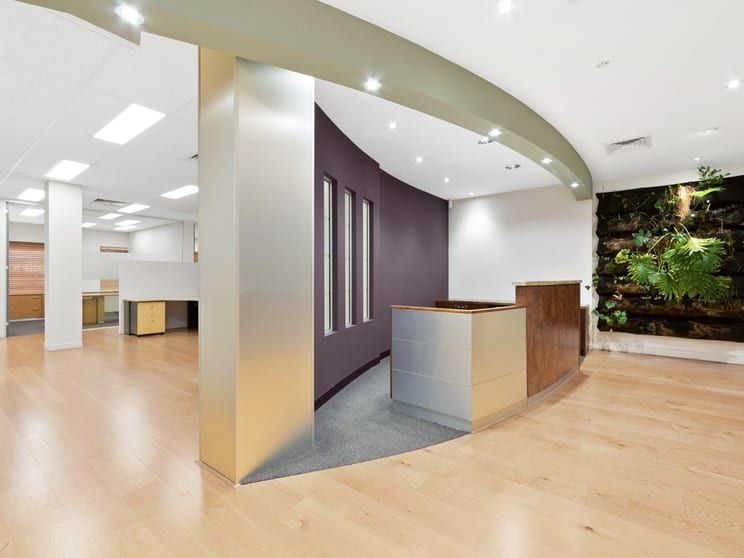Click to view all images 3/2 Centro Avenue Subiaco WA 6008 - Image 1
