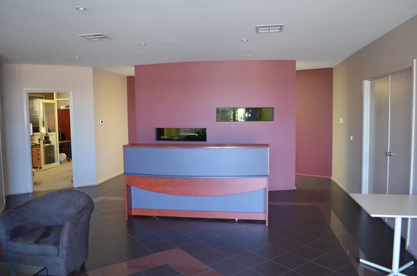 Click to view all images 63 Wyndham Street Shepparton VIC 3630 - Image 2