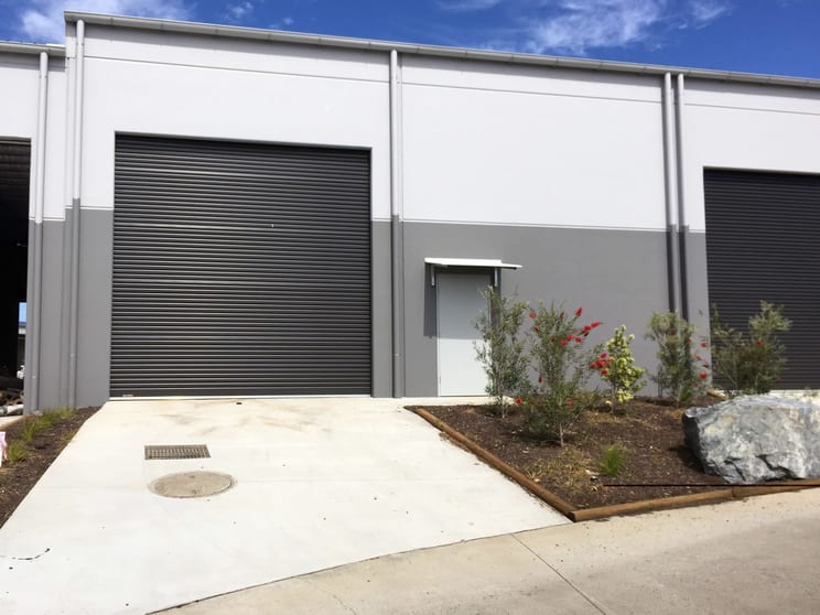 Click to view all images Unit 4, 7 Collison Place Coffs Harbour NSW 2450 - Image 3