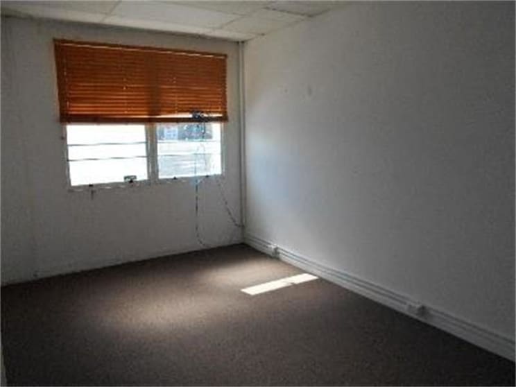329 Logan Road Stones Corner QLD 4120 - Image 3