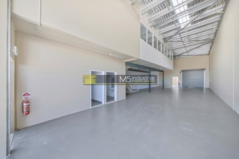 Click to view all images 4/13-15 Technology Drive Appin NSW 2560 - Image 2