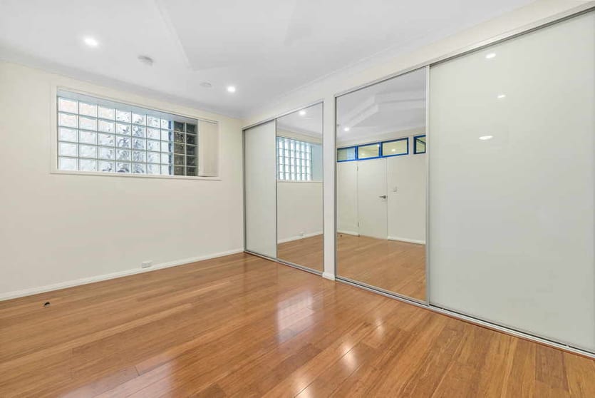 Click to view all images 17a Langley Street Darlinghurst NSW 2010 - Image 3