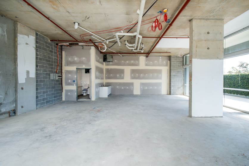 Click to view all images 6 Rose Valley Way Zetland NSW 2017 - Image 3