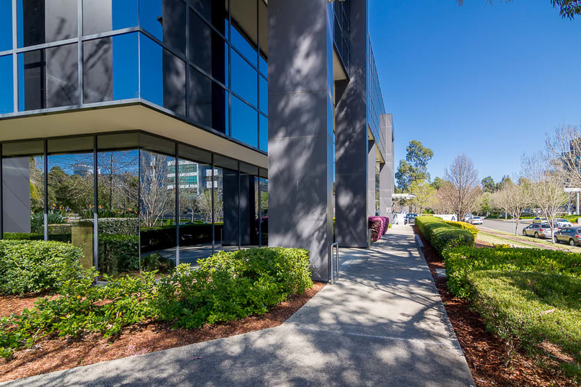 Click to view all images 1.05/12-14 Solent Cct Baulkham Hills NSW 2153 - Image 1
