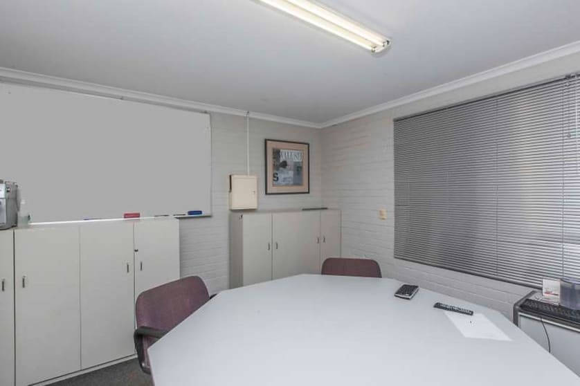 Click to view all images Unit 4/11 Whipple Street Balcatta WA 6021 - Image 3