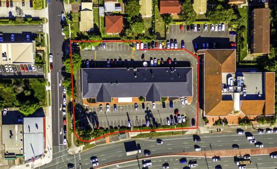 Click to view all images Chermside QLD 4032 - Image 2