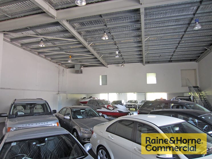 Click to view all images Albion QLD 4010 - Image 2