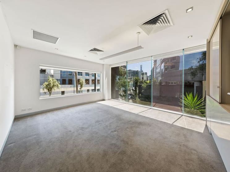 Click to view all images First Floor/11 Palmerston Crescent South Melbourne VIC 3205 - Image 3