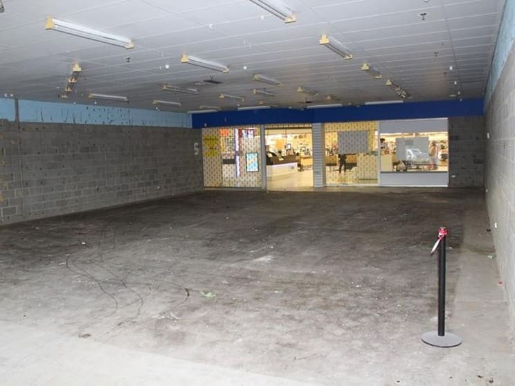 Click to view all images Shop 5 Northcote Plaza Shopping Centre Northcote VIC 3070 - Image 3