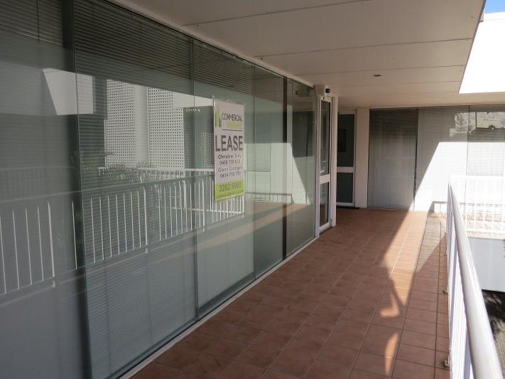 Click to view all images 11/699 Sandgate Road Clayfield QLD 4011 - Image 3