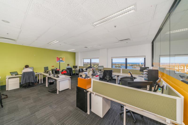 Click to view all images 60 Albert Road South Melbourne VIC 3205 - Image 2
