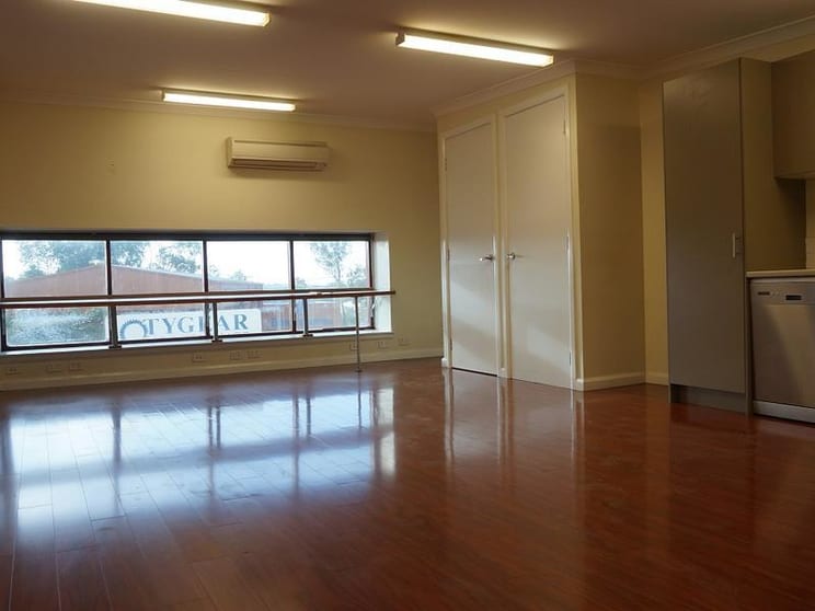 Unit 2/28 Glenwood Drive Thornton NSW 2322 - Image 2