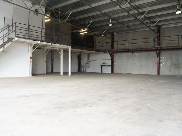 Unit 2/28 Glenwood Drive Thornton NSW 2322 - Image 3
